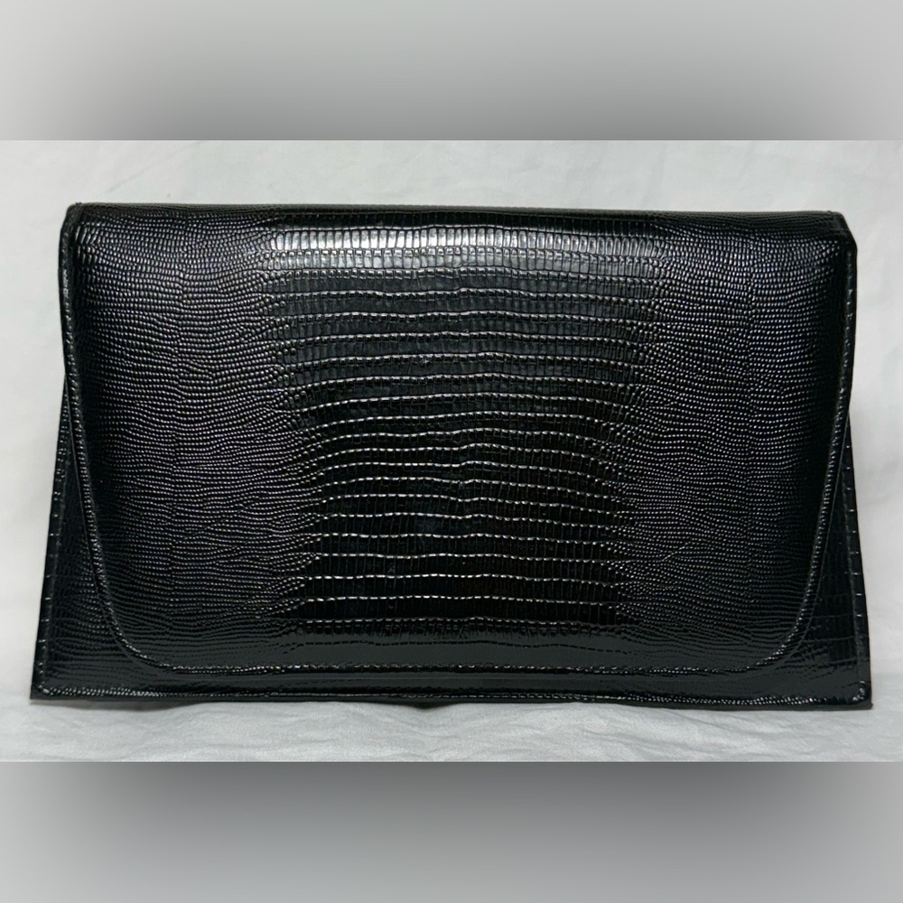 ANDE Vintage Faux Leather Convertible Clutch - Picture 3 of 8